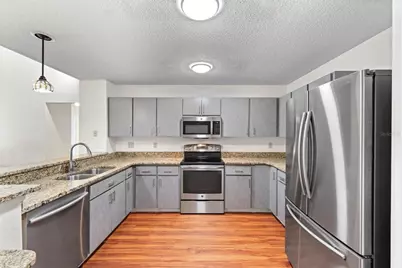 15013 Redcliff Drive, Tampa, FL 33625 - Photo 11