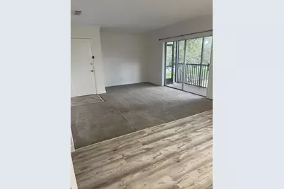 13831 Orange Sunset Drive #201, Tampa, FL 33618 - Photo 5