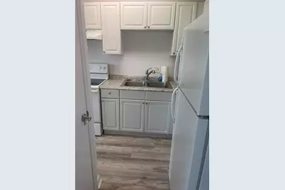 13831 Orange Sunset Drive #201, Tampa, FL 33618 - Photo 9