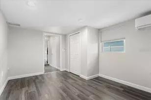 819 Southwest Boulevard N, Saint Petersburg, FL 33703 - Photo 17