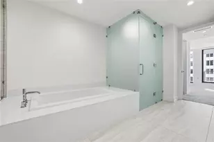 301 1st St S, Saint Petersburg, FL 33701 - Photo 51