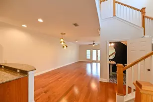 277 Valencia Cir, Saint Petersburg, FL 33716 - Photo 37