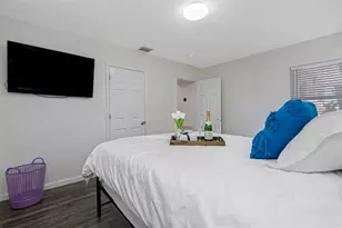 1303 E Norfolk St, Tampa, FL 33604 - Photo 7