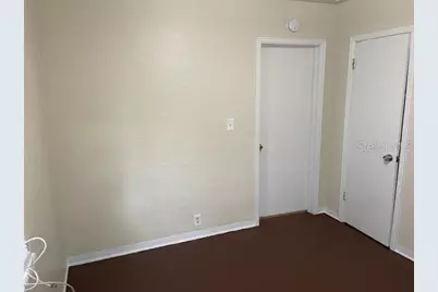 4843 Haines Road N, Saint Petersburg, FL 33714 - Photo 9