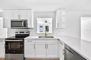 603 Shore Dr E, Oldsmar, FL 34677 - Photo 15