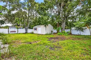 603 Shore Dr E, Oldsmar, FL 34677 - Photo 47