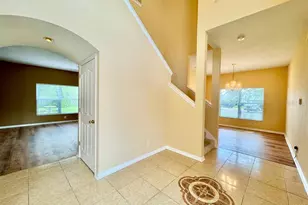 884 Addison Dr NE, Saint Petersburg, FL 33716 - Photo 3