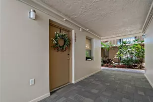 4910 38th Way S, Saint Petersburg, FL 33711 - Photo 7