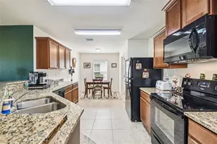 30821 Water Lily Dr, Brooksville, FL 34602 - Photo 9