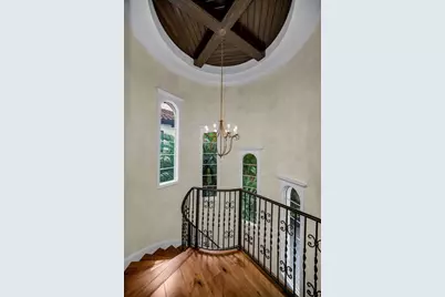 801 Brightwaters Boulevard NE, Saint Petersburg, FL 33704 - Photo 43