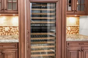 801 Brightwaters Blvd NE, Saint Petersburg, FL 33704 - Photo 31