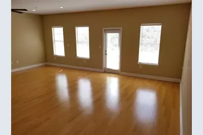 4523 Legacy Park Drive, Tampa, FL 33611 - Photo 5