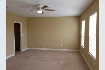 4523 Legacy Park Drive, Tampa, FL 33611 - Photo 11