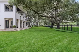 914 S Golf View St, Tampa, FL 33629 - Photo 21