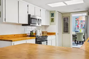 413 Montrose Ave, Temple Terrace, FL 33617 - Photo 11