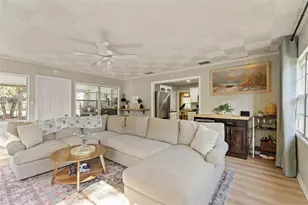 1215 E Lambright St, Tampa, FL 33604 - Photo 21