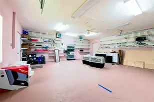 8976 Lake Dr, New Port Richey, FL 34654 - Photo 35