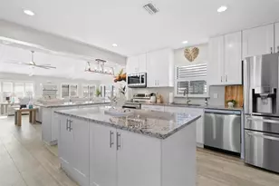 3422 W Shell Point Rd, Ruskin, FL 33570 - Photo 7