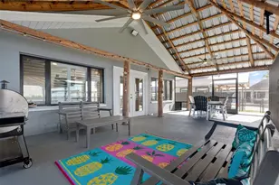 3422 W Shell Point Rd, Ruskin, FL 33570 - Photo 21