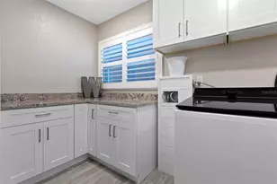 3422 W Shell Point Rd, Ruskin, FL 33570 - Photo 43