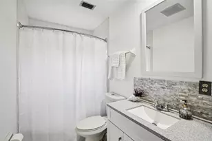 19254 Blount Rd, Lutz, FL 33558 - Photo 21