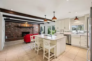 19254 Blount Rd, Lutz, FL 33558 - Photo 11