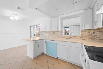 13538 Leslie Drive, Hudson, FL 34667 - Photo 23