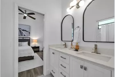 112 Leeward Island, Clearwater, FL 33767 - Photo 13