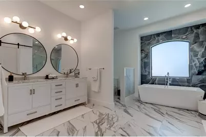 112 Leeward Island, Clearwater, FL 33767 - Photo 11
