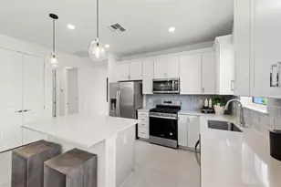 1596 Tavira Pl, Englewood, FL 34223 - Photo 5