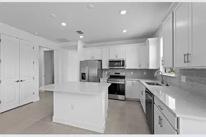 1596 Tavira Place, Englewood, FL 34223 - Photo 11
