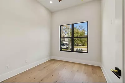 810 W Braddock Street, Tampa, FL 33603 - Photo 11
