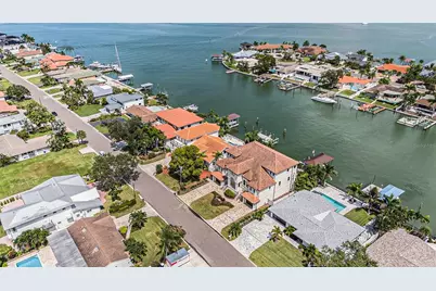 231 Midway Island, Clearwater Beach, FL 33767 - Photo 57