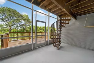 9558 Tara Cay Ct, Seminole, FL 33776 - Photo 49