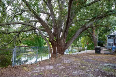 6715 River Road, Tampa, FL 33615 - Photo 5