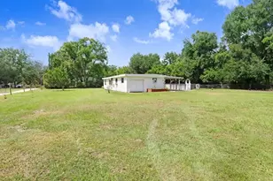 4141 Transue Dr, Zephyrhills, FL 33542 - Photo 1