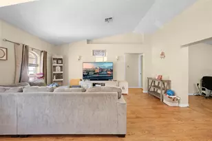 6492 Blackbird Ave, Weeki Wachee, FL 34613 - Photo 9