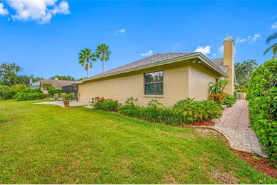 17909 Clear Lake Drive, Lutz, FL 33548 - Photo 9