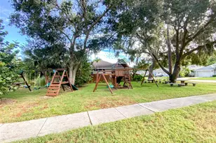 479 Briland St, Tarpon Springs, FL 34689 - Photo 49