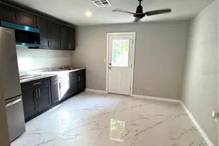 821 Thalia Dr, Orlando, FL 32807 - Photo 9