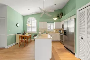 4060 Salem Square Pkwy, Palm Harbor, FL 34685 - Photo 9