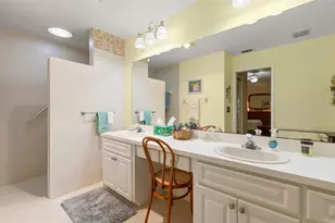 4060 Salem Square Pkwy, Palm Harbor, FL 34685 - Photo 15