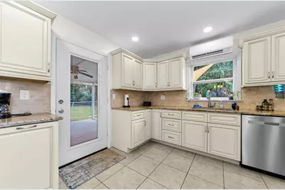 7208 Oelsner Street, New Port Richey, FL 34652 - Photo 7