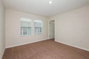 3719 King Hill Dr, Haines City, FL 33844 - Photo 5