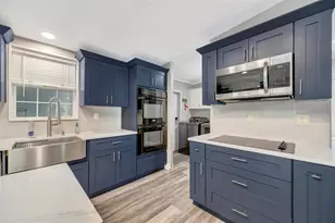 117 E St Annes Cir, Apollo Beach, FL 33572 - Photo 35