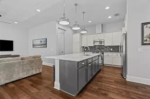 323 2nd St S, Safety Harbor, FL 34695 - Photo 17