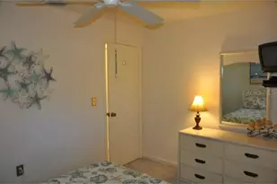 2630 Woodgate Ln, Sarasota, FL 34231 - Photo 13