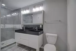 2901 52nd St N, Saint Petersburg, FL 33710 - Photo 21