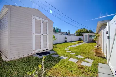 2901 52nd Street N, Saint Petersburg, FL 33710 - Photo 23