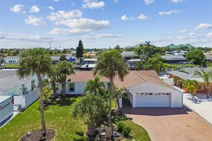 1014 Sago Palm Way, Apollo Beach, FL 33572 - Photo 1